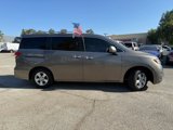 Used 2017 Nissan Quest SV image 2