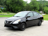 Used 2019 Nissan Versa SV image 3