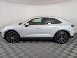 Used 2025 Porsche Macan 4S Electric image 2