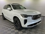 New 2025 Volvo XC90 T8 Plus w/ Protection Package Premier image 3