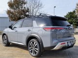 New 2025 Nissan Pathfinder Platinum image 3