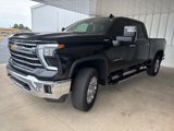 Used 2024 Chevrolet Silverado 2500 LTZ w/ LTZ Convenience Package image 3