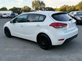 Used 2017 Kia Forte LX image 4