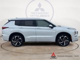 New 2025 Mitsubishi Outlander SEL image 2