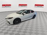 Used 2025 Toyota Camry XSE image 5