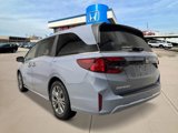 New 2026 Honda Odyssey Touring image 3