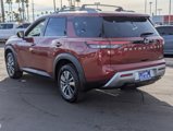 New 2025 Nissan Pathfinder SL image 4