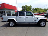Used 2023 Jeep Gladiator Sport image 2
