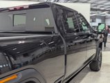 Used 2024 GMC Sierra 2500 AT4X image 3