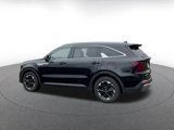 Used 2024 Kia Sorento S image 5