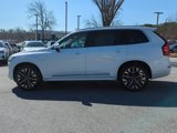 New 2025 Volvo XC90 T8 Plus image 4