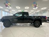 Used 2022 Toyota Tacoma TRD Sport image 5