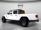 Used 2020 Jeep Gladiator Overland image 2
