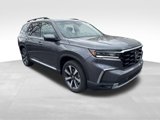 New 2025 Honda Pilot Touring image 3
