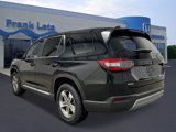 New 2025 Honda Pilot EX-L image 3