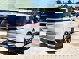 Used 2024 Kia Carnival EX image 6