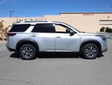 New 2025 Nissan Pathfinder SL image 3