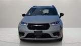 New 2025 Chrysler Pacifica Limited image 2