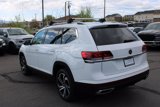 Used 2021 Volkswagen Atlas SEL Premium image 3