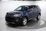 Used 2017 Ford Explorer XLT image 2