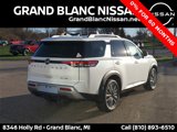 New 2025 Nissan Pathfinder SL w/ SL Premium Package image 4