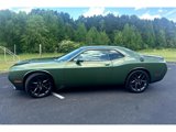 Used 2019 Dodge Challenger SXT w/ Blacktop Package image 3