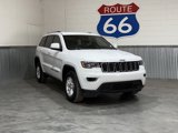 Used 2020 Jeep Grand Cherokee Laredo image 2