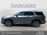 New 2025 Nissan Pathfinder SL image 4