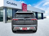 New 2025 Nissan Pathfinder SL w/ SL Premium Package image 4