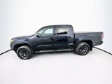 Used 2022 Toyota Tacoma Limited image 4