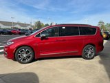New 2025 Chrysler Pacifica Pinnacle image 4