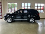 Used 2017 Ford Explorer XLT w/ Equipment Group 202A image 4