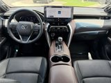 Used 2024 Toyota Venza Limited image 2