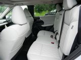New 2025 Mitsubishi Outlander SEL image 5