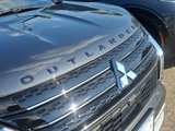 New 2025 Mitsubishi Outlander SE image 5