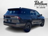 New 2025 Lincoln Navigator Reserve image 5