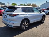 New 2025 Mitsubishi Outlander SE image 4