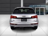 Used 2024 Audi Q5 e Premium Plus w/ Premium Plus Package image 6