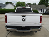 Used 2020 RAM 1500 4x4 Crew Cab image 4