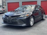 Used 2018 Toyota Camry LE image 3