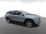 Used 2024 GMC Terrain SLT image 2