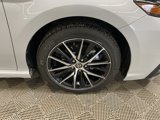 Used 2024 Toyota Camry SE image 2