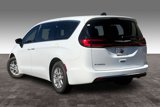 New 2025 Chrysler Pacifica Select image 3