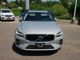 Used 2022 Volvo XC60 B5 Momentum w/ Climate Package image 2