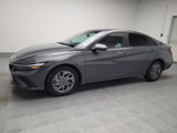 Used 2024 Hyundai Elantra SEL image 2