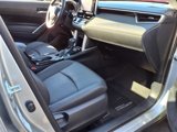 Used 2022 Toyota Corolla Cross XLE image 5