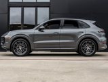 Certified 2025 Porsche Cayenne image 2