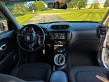 Used 2018 Kia Soul + image 5