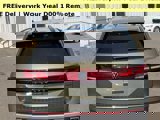 New 2025 Volkswagen Atlas Peak Edition SE image 3