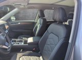 New 2025 Volkswagen Atlas SE image 4